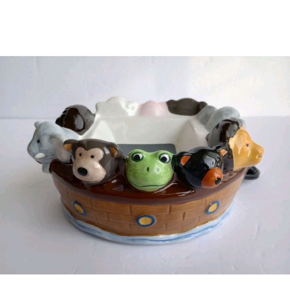 Scentsy Buddies Ark Kid's & Nursery  Warmer Noah's Ark - 2016-Retired See Descri